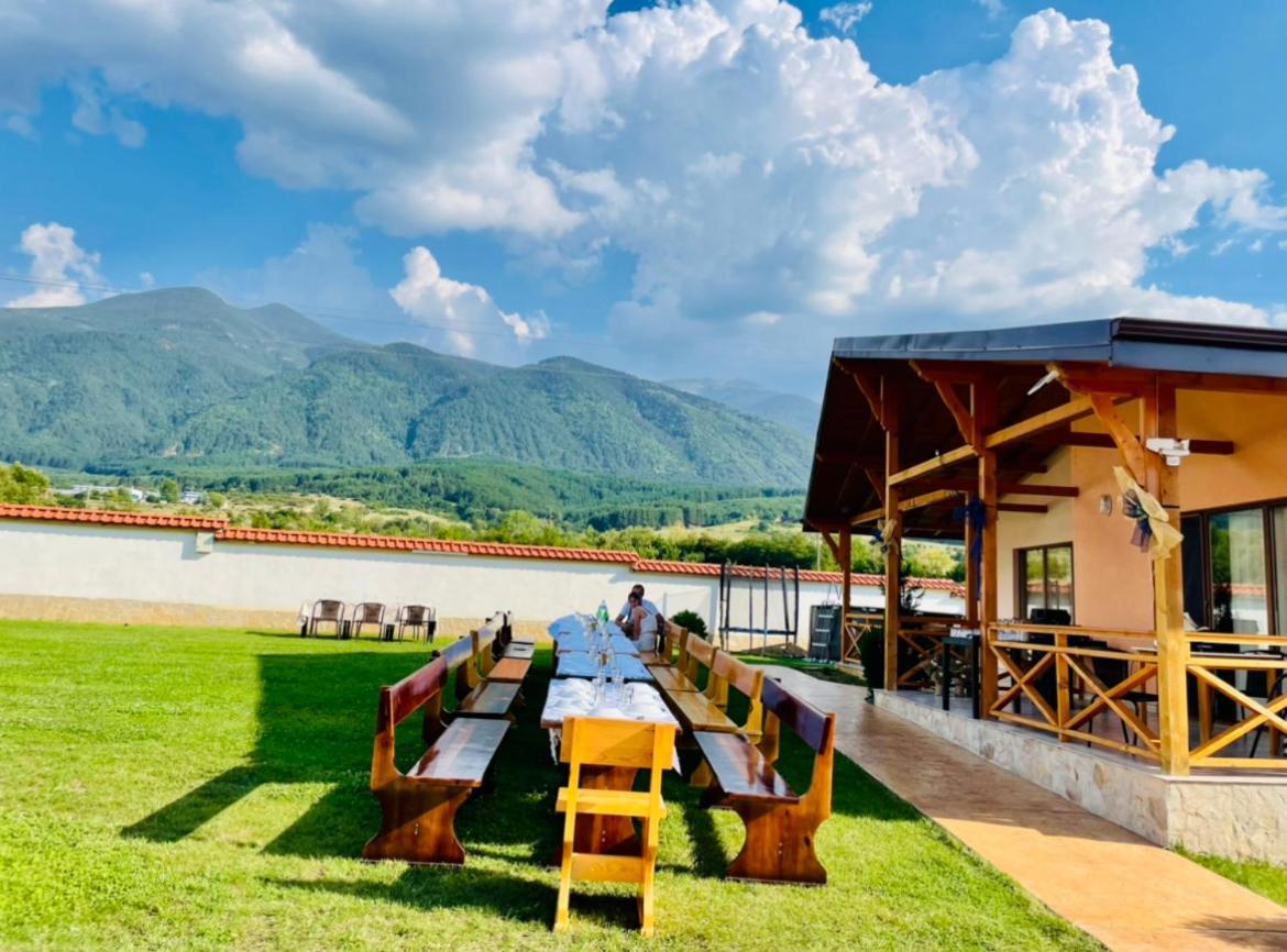 Къщи За Гости “Планински Рай” Mountain Paradise Resilovo Luaran gambar